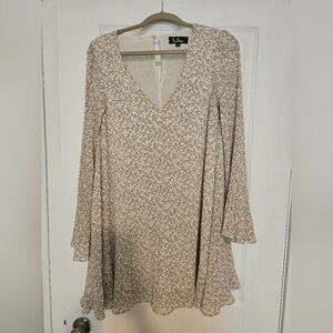 Isn't that sweet? Ivory Floral Print dress, Lulus, size small